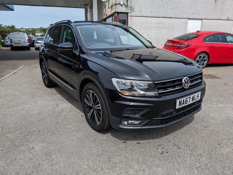 View VOLKSWAGEN TIGUAN 2.0 TDI SE