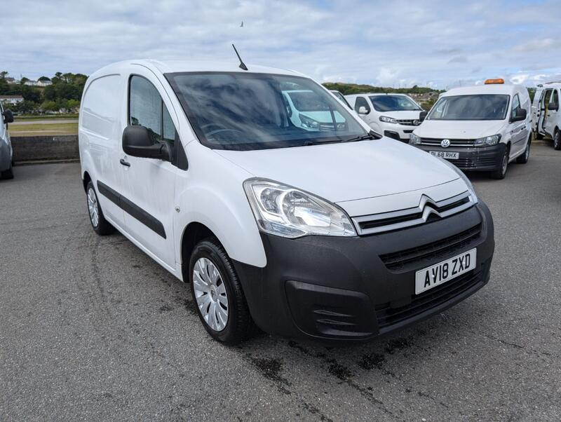 View CITROEN BERLINGO 1.6 BlueHDi 625 Enterprise