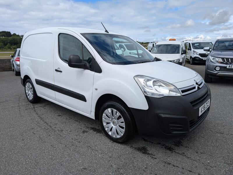 View CITROEN BERLINGO 1.6 BlueHDi 625 Enterprise