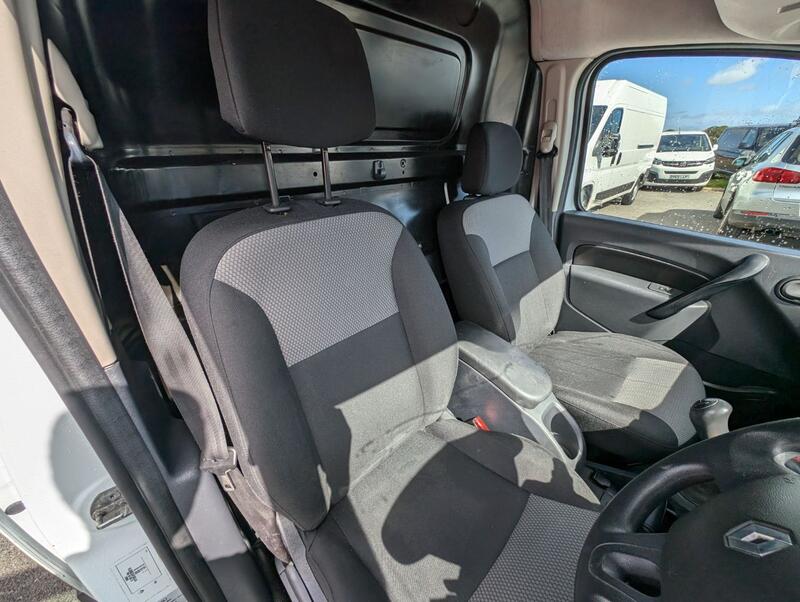 RENAULT KANGOO MAXI