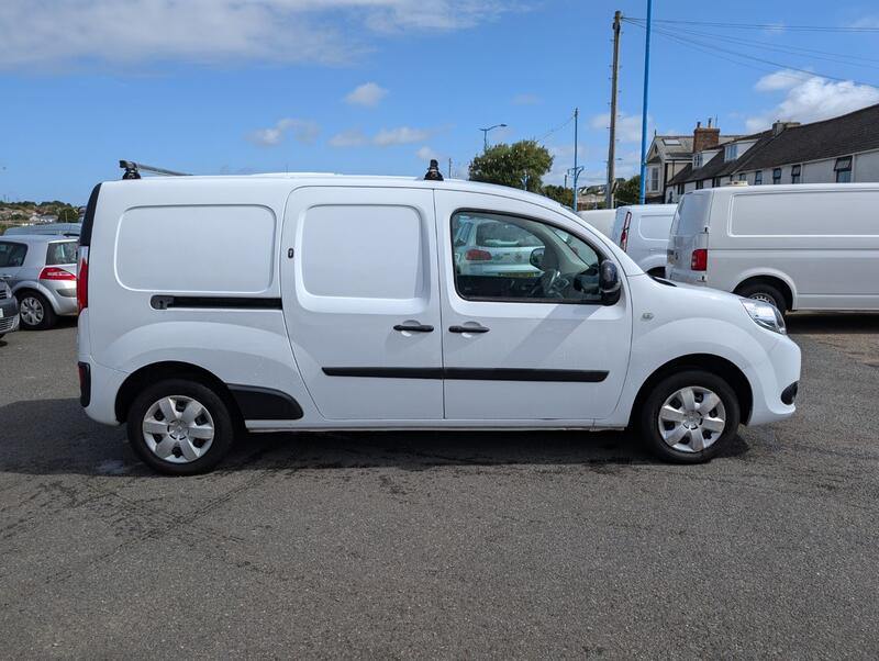 RENAULT KANGOO MAXI