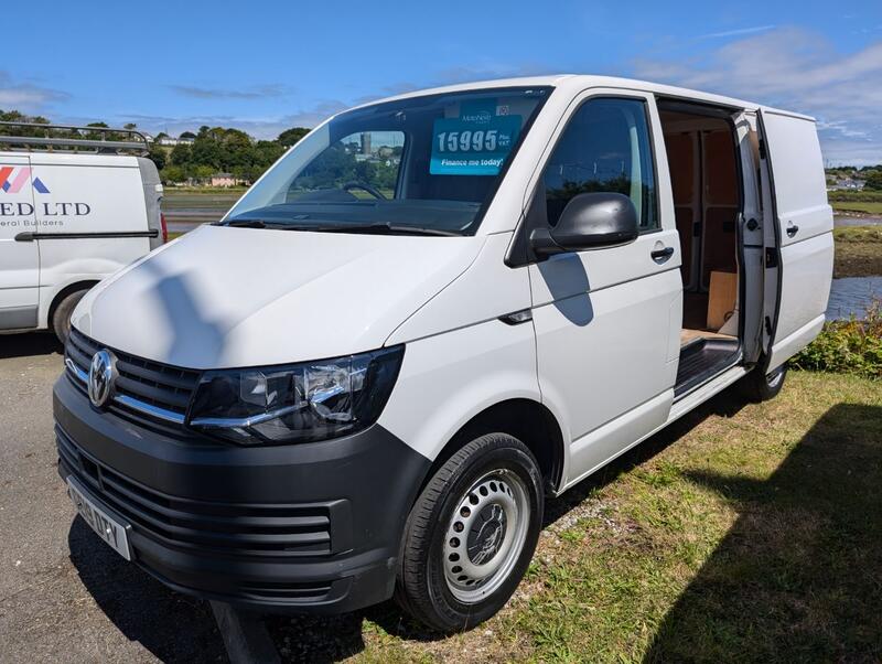 View VOLKSWAGEN TRANSPORTER 2.0 TDI T28 Startline