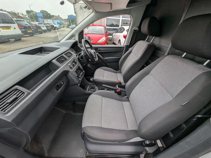 VOLKSWAGEN CADDY