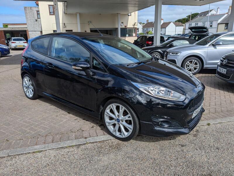 View FORD FIESTA 1.0 T EcoBoost Zetec S