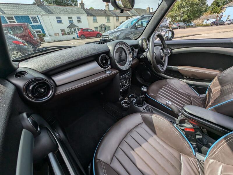 MINI CONVERTIBLE