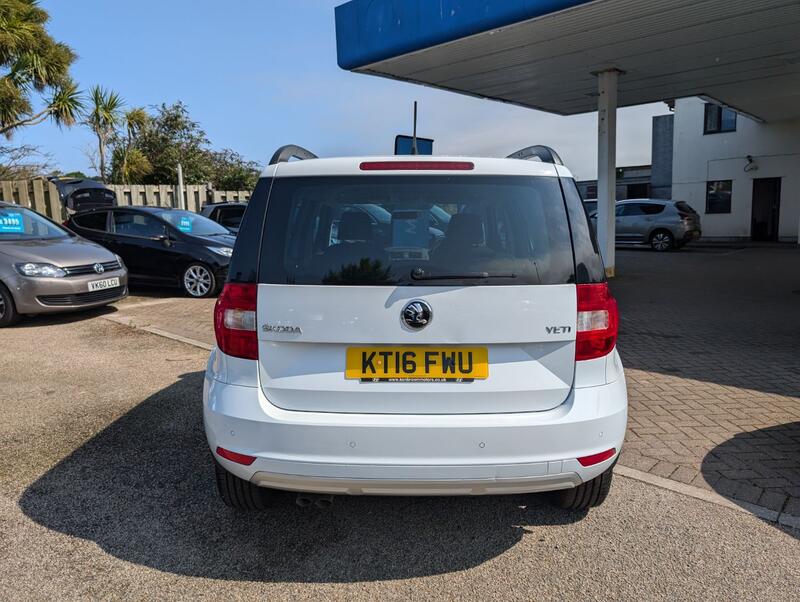 SKODA YETI