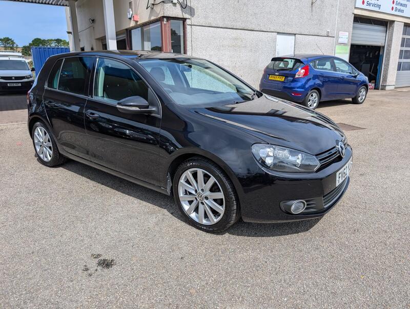 View VOLKSWAGEN GOLF 2.0 TDI GT