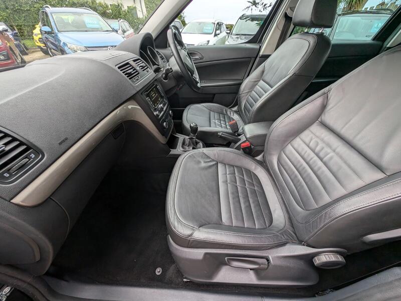 SKODA YETI