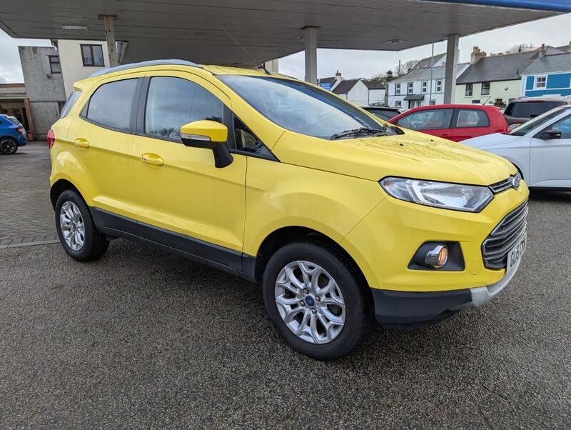 View FORD ECOSPORT 1.0 T EcoBoost Titanium