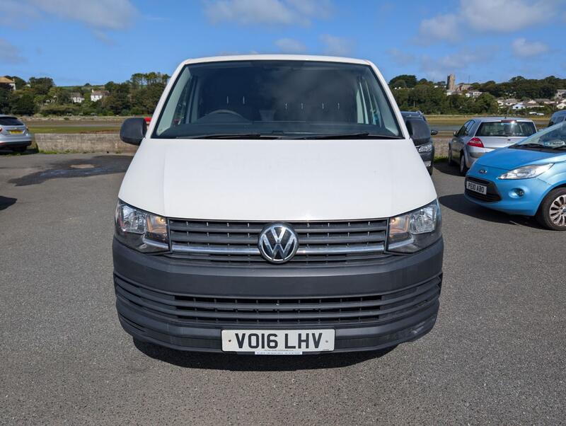 VOLKSWAGEN TRANSPORTER