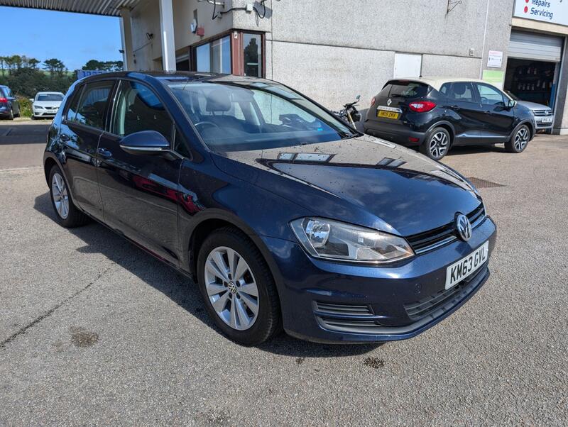 View VOLKSWAGEN GOLF 2.0 TDI BlueMotion Tech SE