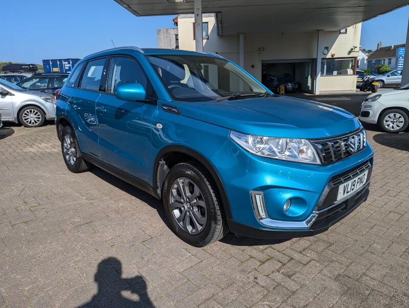 View SUZUKI VITARA 1.0 Boosterjet SZ4 *** 16,500 Miles! ***