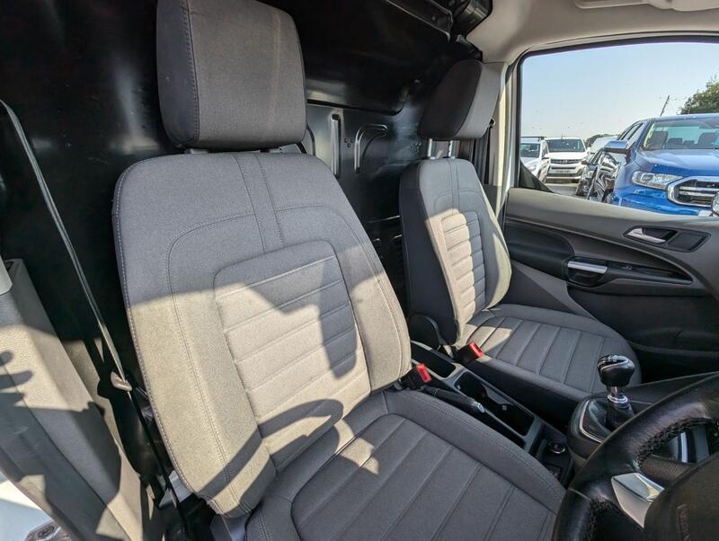 FORD TRANSIT CONNECT