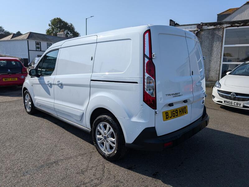 FORD TRANSIT CONNECT