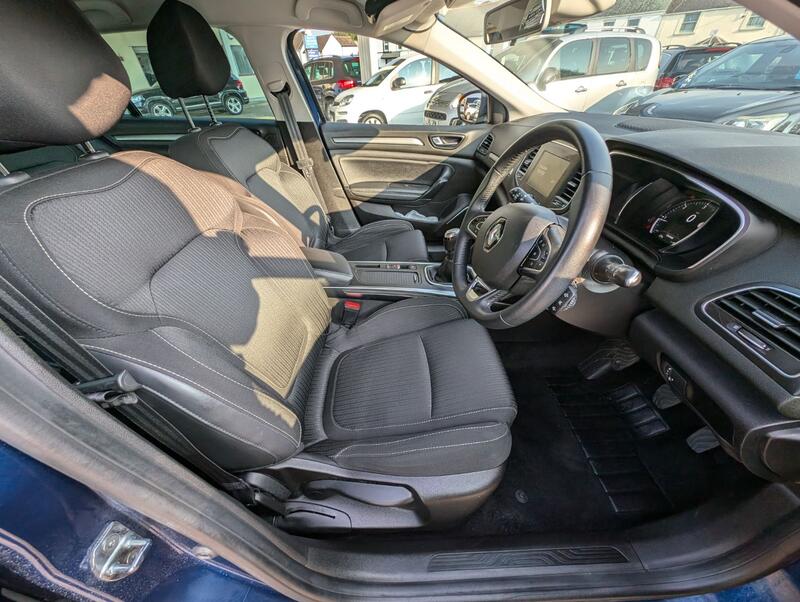 RENAULT MEGANE