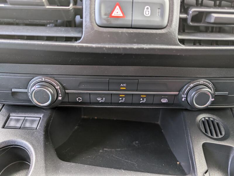 VAUXHALL COMBO