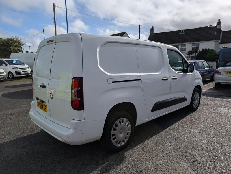 VAUXHALL COMBO