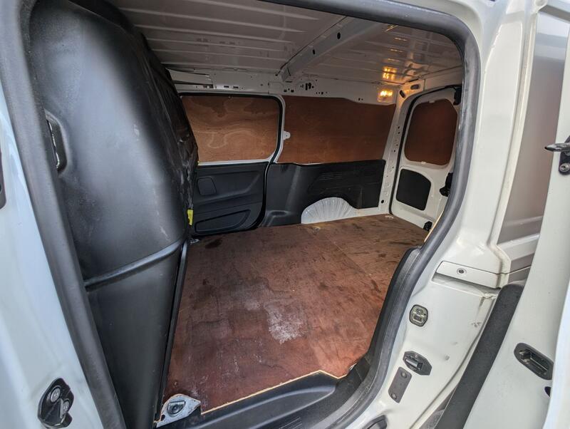 VAUXHALL COMBO
