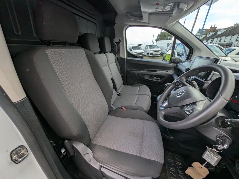 VAUXHALL COMBO