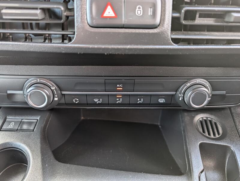 VAUXHALL COMBO
