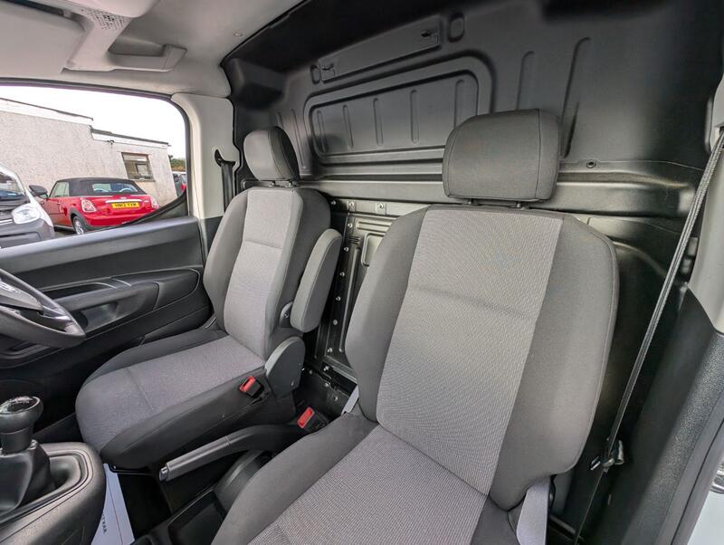 VAUXHALL COMBO