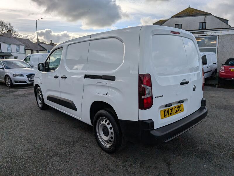VAUXHALL COMBO