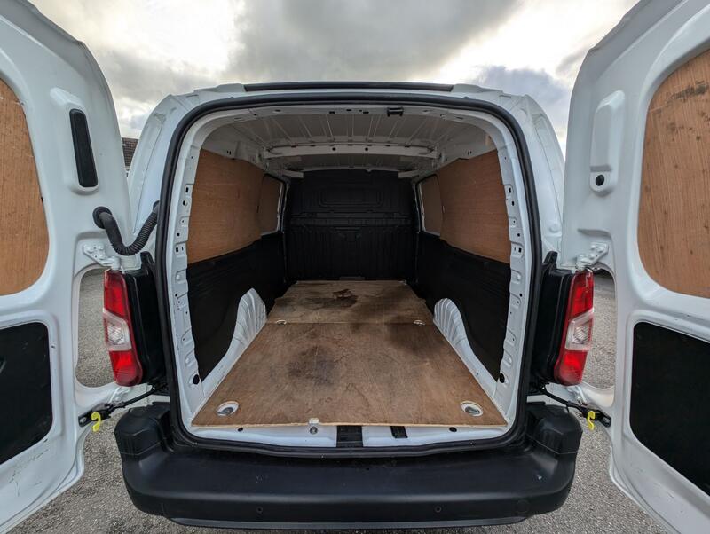 VAUXHALL COMBO