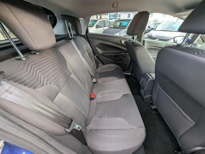 FORD FIESTA