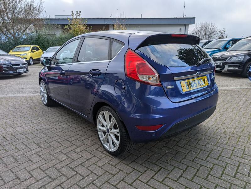 FORD FIESTA