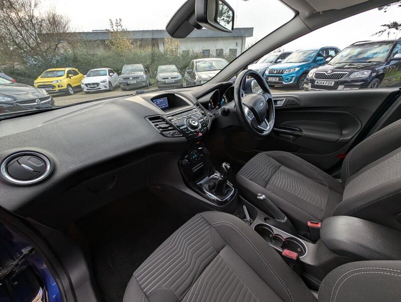 FORD FIESTA