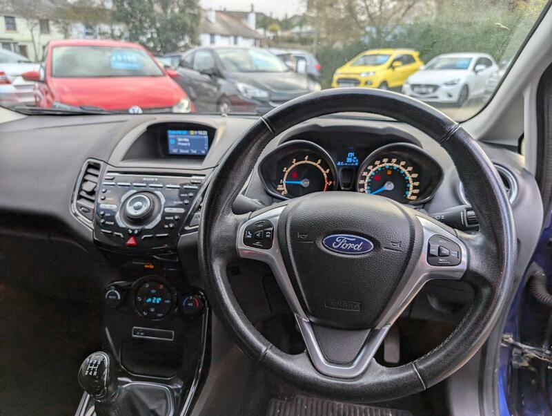 FORD FIESTA