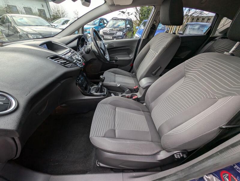 FORD FIESTA