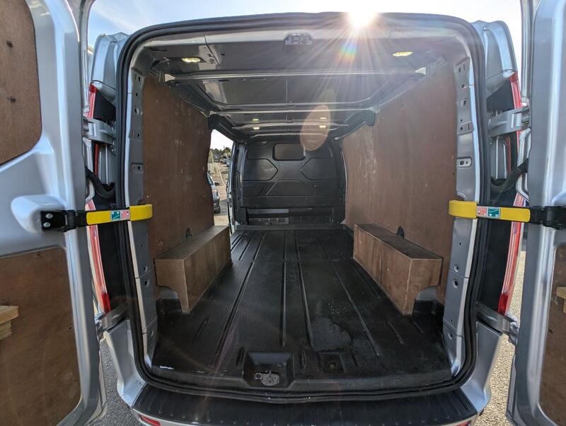 FORD TRANSIT CUSTOM
