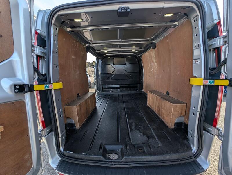 FORD TRANSIT CUSTOM
