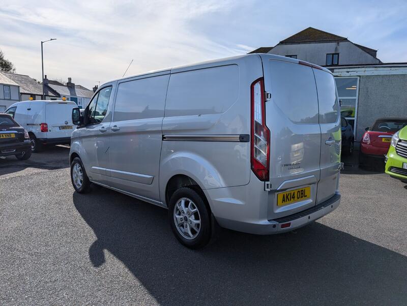 FORD TRANSIT CUSTOM