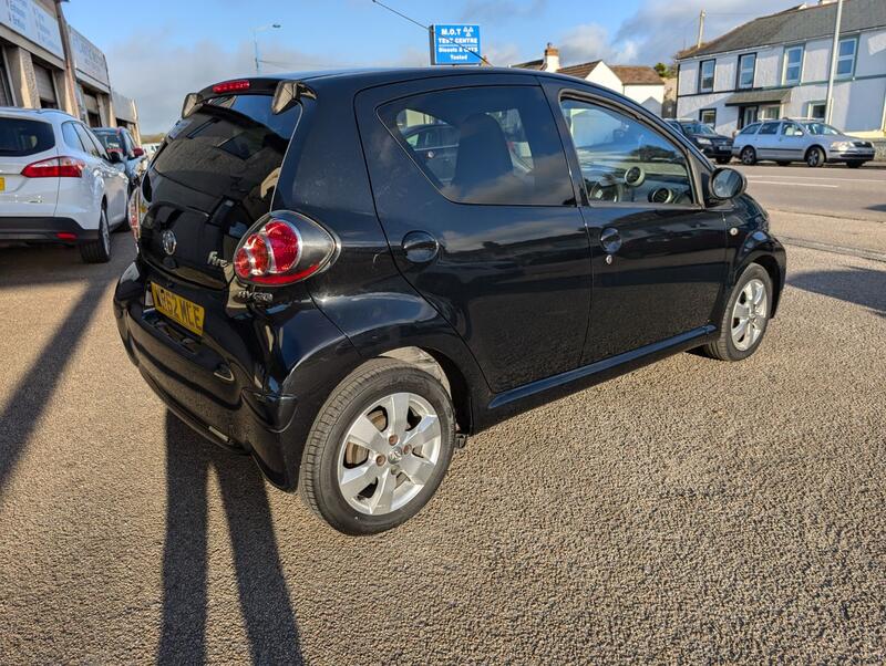 TOYOTA AYGO