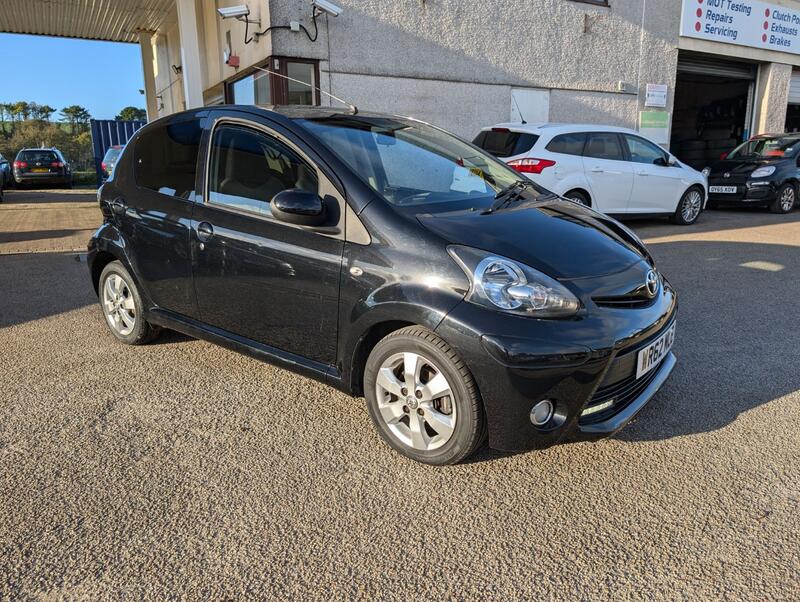 View TOYOTA AYGO 1.0 VVT-i Fire