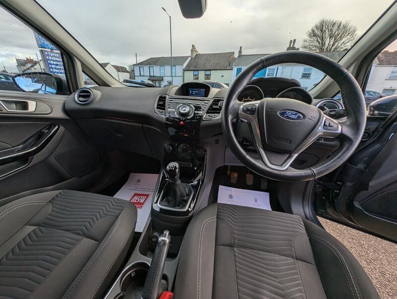 FORD FIESTA