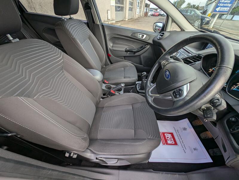 FORD FIESTA