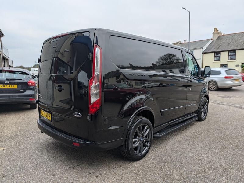 FORD TRANSIT CUSTOM