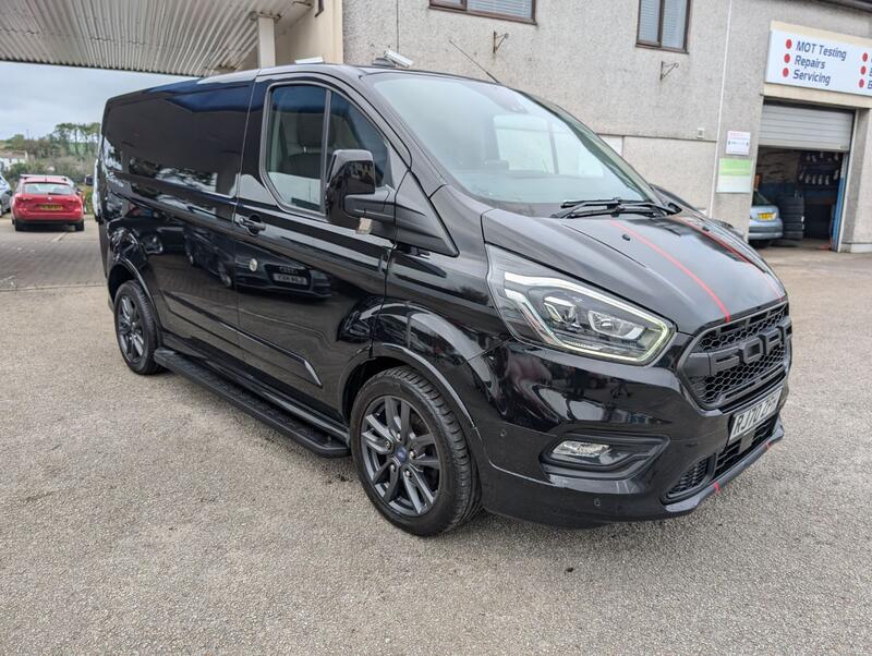 View FORD TRANSIT CUSTOM Sport Van 290 L1 2.0L EBL 185bhp