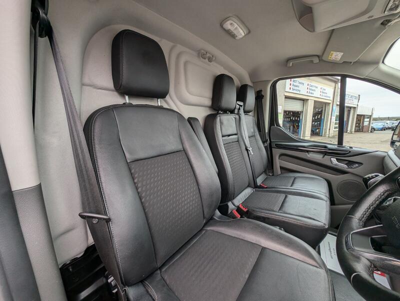FORD TRANSIT CUSTOM