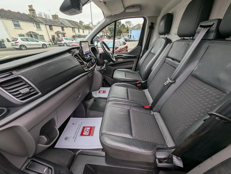 FORD TRANSIT CUSTOM