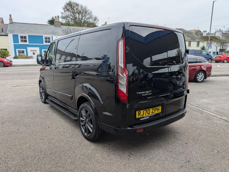 FORD TRANSIT CUSTOM