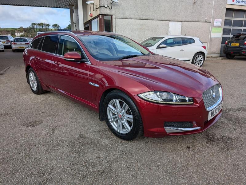 View JAGUAR XF 2.2 d Luxury