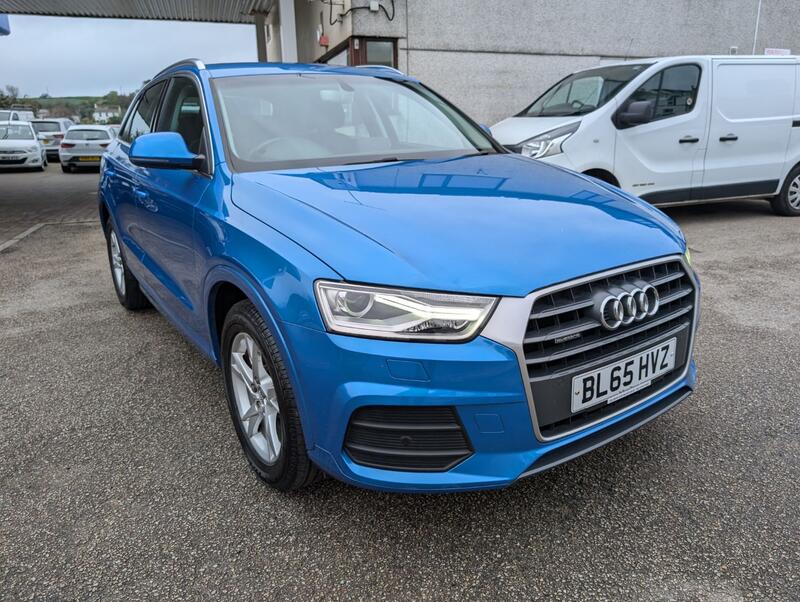 View AUDI Q3 2.0 TDI SE
