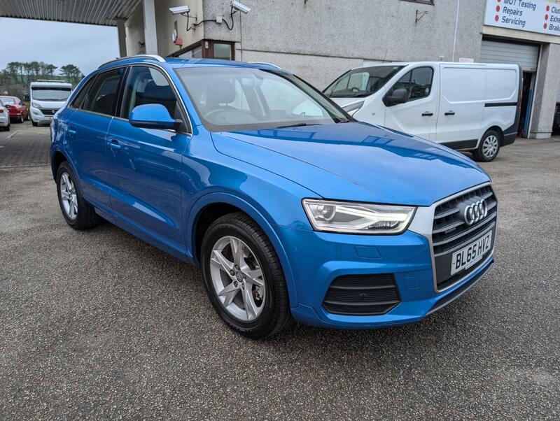 View AUDI Q3 2.0 TDI SE
