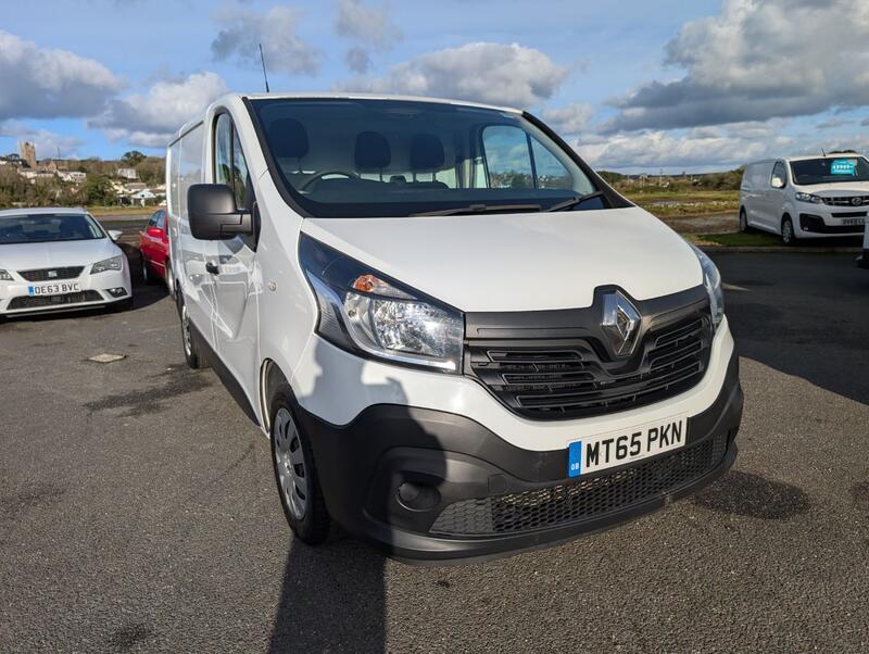 RENAULT TRAFIC