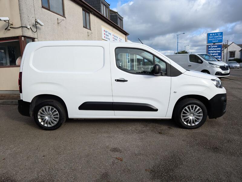 View CITROEN BERLINGO 1.5 BlueHDi 650 Enterprise Panel Van