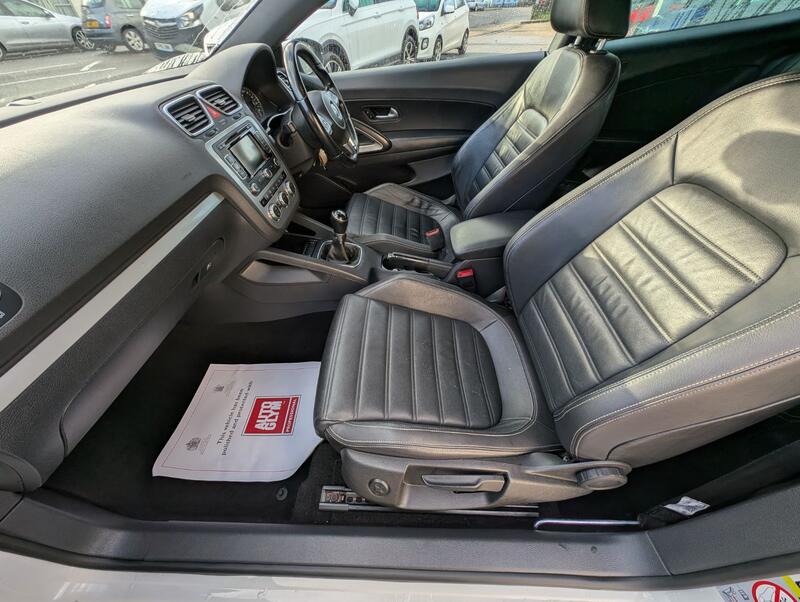VOLKSWAGEN SCIROCCO